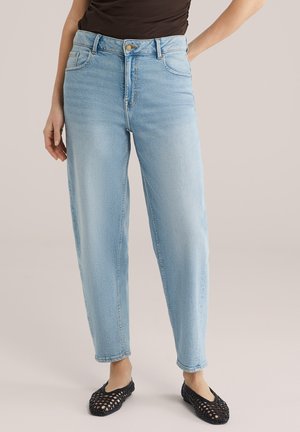 - Jeansy damskie mom fit