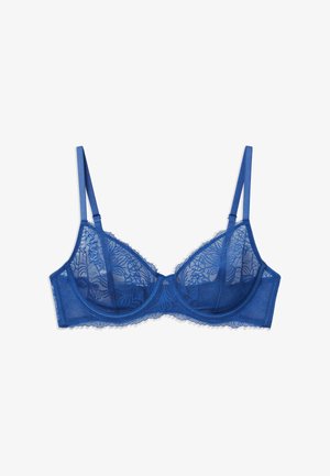 Reggiseno a balconcino con ferretto azzurro, con spalline regolabili e motivo floreale in rete, disteso su uno sfondo bianco.