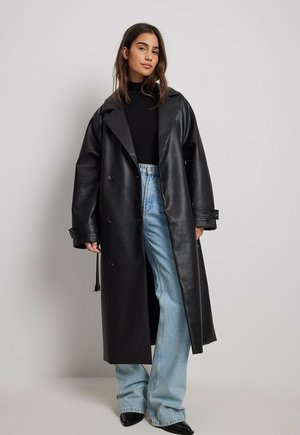 NA-KD Trenchcoat - black