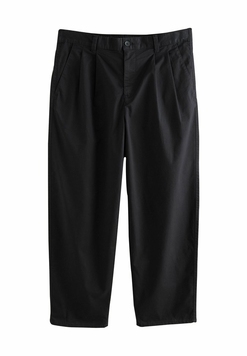 Zwarte cropped broeken met een platte voorkant, geplooid ontwerp, elastische tailleband en knoopsluiting. Gemaakt van gladde, lichte stof.