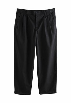 Sorte cropped bukser med en glat tekstur, der har plisseringer foran og en enkelt knaplukning, designet for komfort og alsidighed.