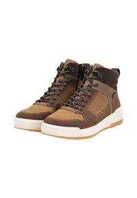 Chaussures montantes brunes en mélange de daim et de tissu, avec une semelle en caoutchouc blanc et un système de laçage renforcé.