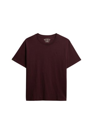 Bordeaux bomulds t-shirt med korte ærmer, rund hals og et lille logoakcent. Glat tekstur og afslappet pasform. Ingen fremtrædende mønstre.