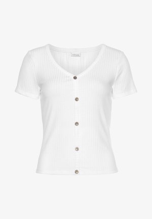 Biały prążkowany T-shirt z krótkim rękawem i dekoltem w serek, z pięcioma brązowymi guzikami wzdłuż środka oraz dopasowanym krojem.