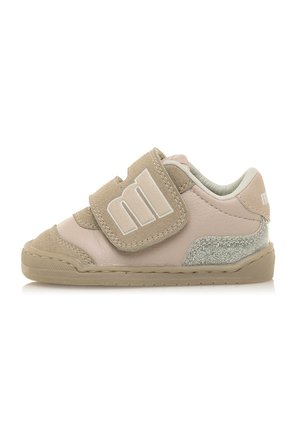 mtng BAREFOOT NIÑA - Zapatos de bebé - pink melange