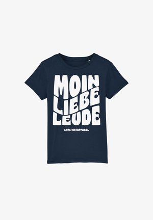 Granatowy T-shirt z krótkim rękawem z wyraźnym białym napisem „MOIN LIEBE LEUDE” i mniejszym tekstem „SAYS WATAPPAREL” na środku z przodu.