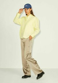 JJXX JXJAMIE LS RELAXED - Hemdbluse - elfin yellow