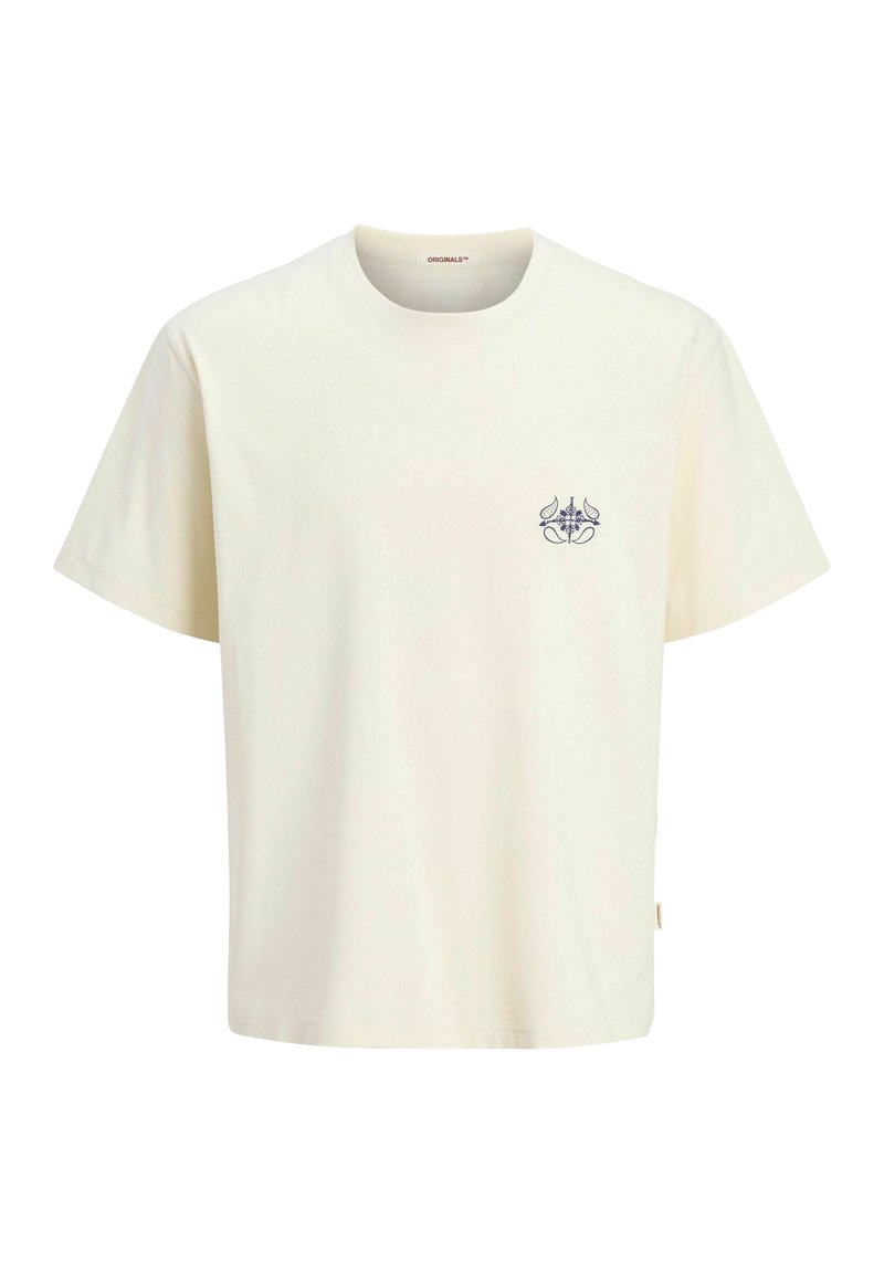 Kortærmet t-shirt i off-white bomuld med en rund hals. Har et lille blåt emblem på venstre bryst. Klassisk pasform.