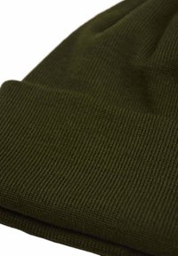 Knit beanie in dark olive green, featuring a ribbed texture and a folded cuff. Soft fabric for warmth and comfort.