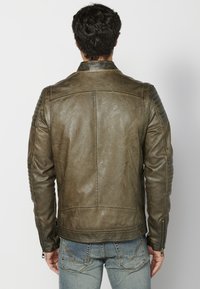 Koroshi SKIN EFFECT - Chaqueta de cuero sintético - verde   green