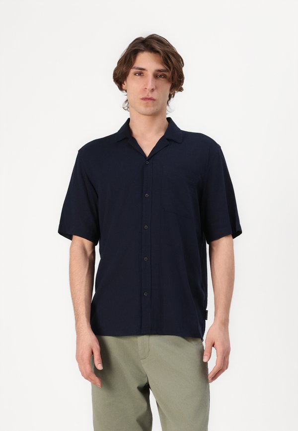 COMFORT SHIRT - Hemd