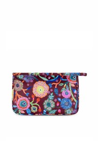 Bolsa con fondo color granate, flores bordadas en colores vivos, tela suave y una correa lateral para llevar con facilidad.