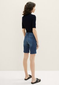 TOM TAILOR TTALEXA Bermuda - Jean slim - dark stone wash denim