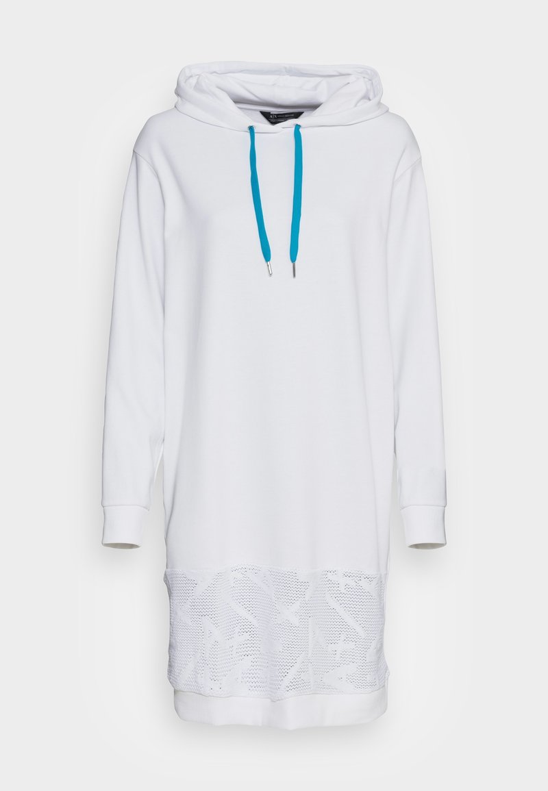 Robe blanche à manches longues avec capuche, cordons bleus et motif floral texturé près de l'ourlet.