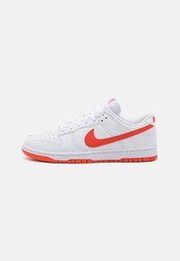 Nike Sportswear - DUNK RETRO - Matalavartiset tennarit - white/picante red Pienoiskuva 1