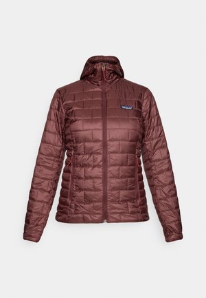 Dames maroon gewatteerde hoodie met volledige rits aan de voorkant en zijzakken, Patagonia-logo op de borst.