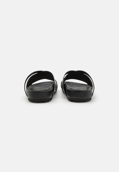Pierre Hardy ALPHA - Natikače - black