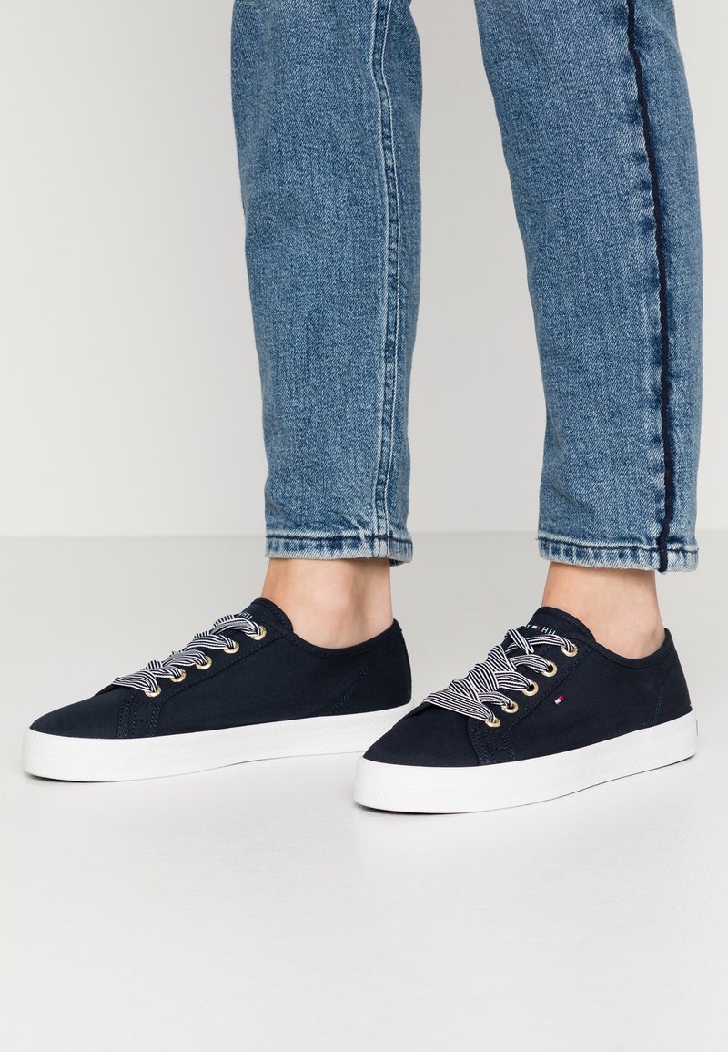 Tommy Hilfiger Baskets basses - dark blue