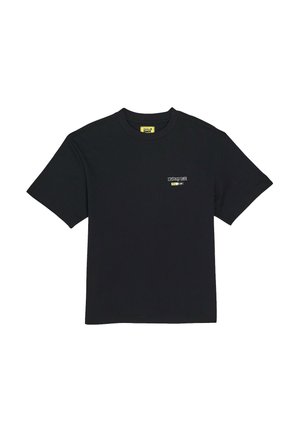 T-shirt nera a maniche corte con una piccola stampa grafica nell'area del petto sinistro. Realizzata in tessuto morbido e liscio, con una vestibilità regolare e collo a giro.