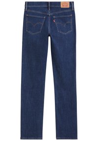 Mörkblå denimjeans med rak benklippning. Funktioner inkluderar två bakfickor med ett distinkt sömnadsmönster och en brun läderpatch.
