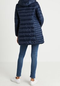 Esprit Donsjas - dark blue