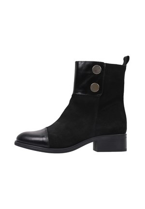 Sandra Fontán BOLIVIA - Classic ankle boots - black