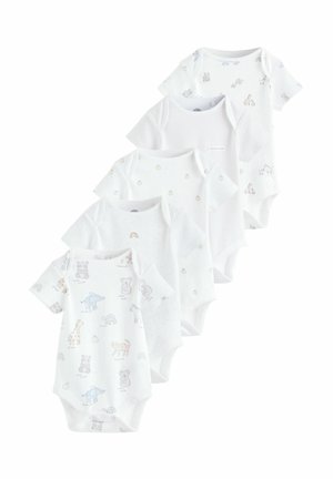 Fünf weiße Babybodys mit kurzen Ärmeln und unterschiedlichen Motiven: Tiere, Regenbögen, kleine Früchte und Streifen, überlappend auf weißem Hintergrund angeordnet.