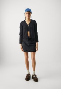 Vero Moda VMSILJA  - Vesta na kopčanje - black