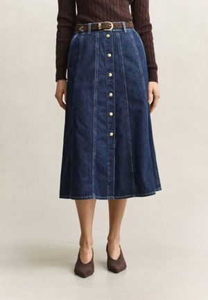 GANT, FLARED SKIRT - Jupe en jean - dark blue worn in