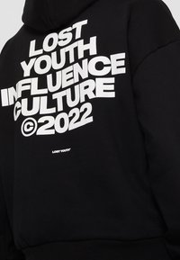 Lost Youth Jersey con capucha - black