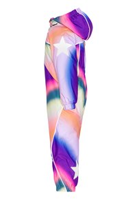 Színes, egyrészes öltöny lila, rózsaszín és narancssárga színátmenettel. Fehér csillagminták díszítik, és rugalmas mandzsettákkal rendelkezik. Az anyag sima felületűnek tűnik.