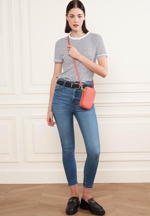 LANCASTER DUNE - Étui à portable - rose blush