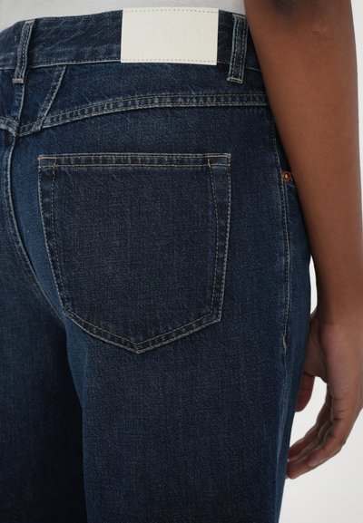CLOSED JENICA - Jeansshorts - dark blue