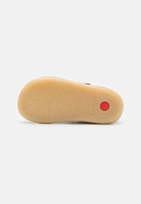 Kickers Korkeavartiset tennarit - camel