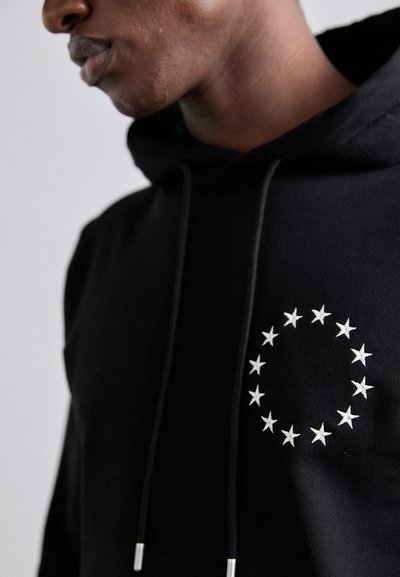 Études REGULAR HOODIE EUROPA - Sportinis megztinis - black