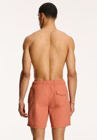 Shiwi REGULAR FIT NICK - Șorturi de baie - sugar brown