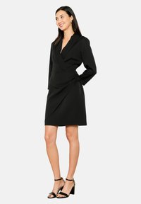 LolaLiza WITH BUCKLE - Denné šaty - black