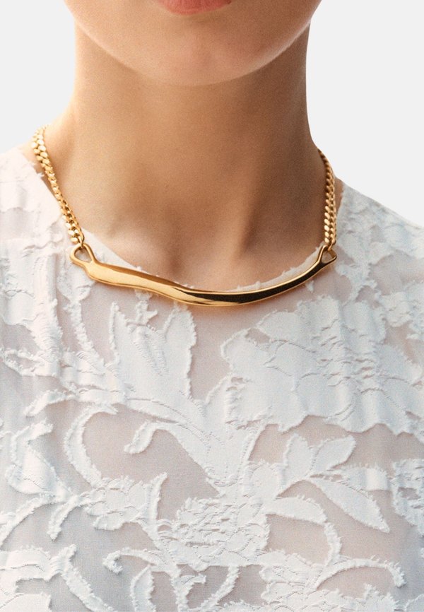 SELENA CURB CHAIN - Halskette