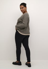 Kaffe Curve ELANNA - Kardigan - feather gray  black structure