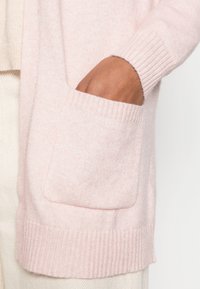 ONLY ONLLESLY OPEN - Casaco de malha - sepia rose melange