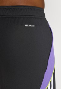 adidas Performance TIRO24 TRAINING SHORT - Short de sport - black/purple rush