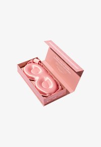 Thumbnail Image 4