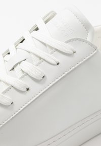 GARMENT PROJECT TYPE VEGAN - Sapatilhas - white