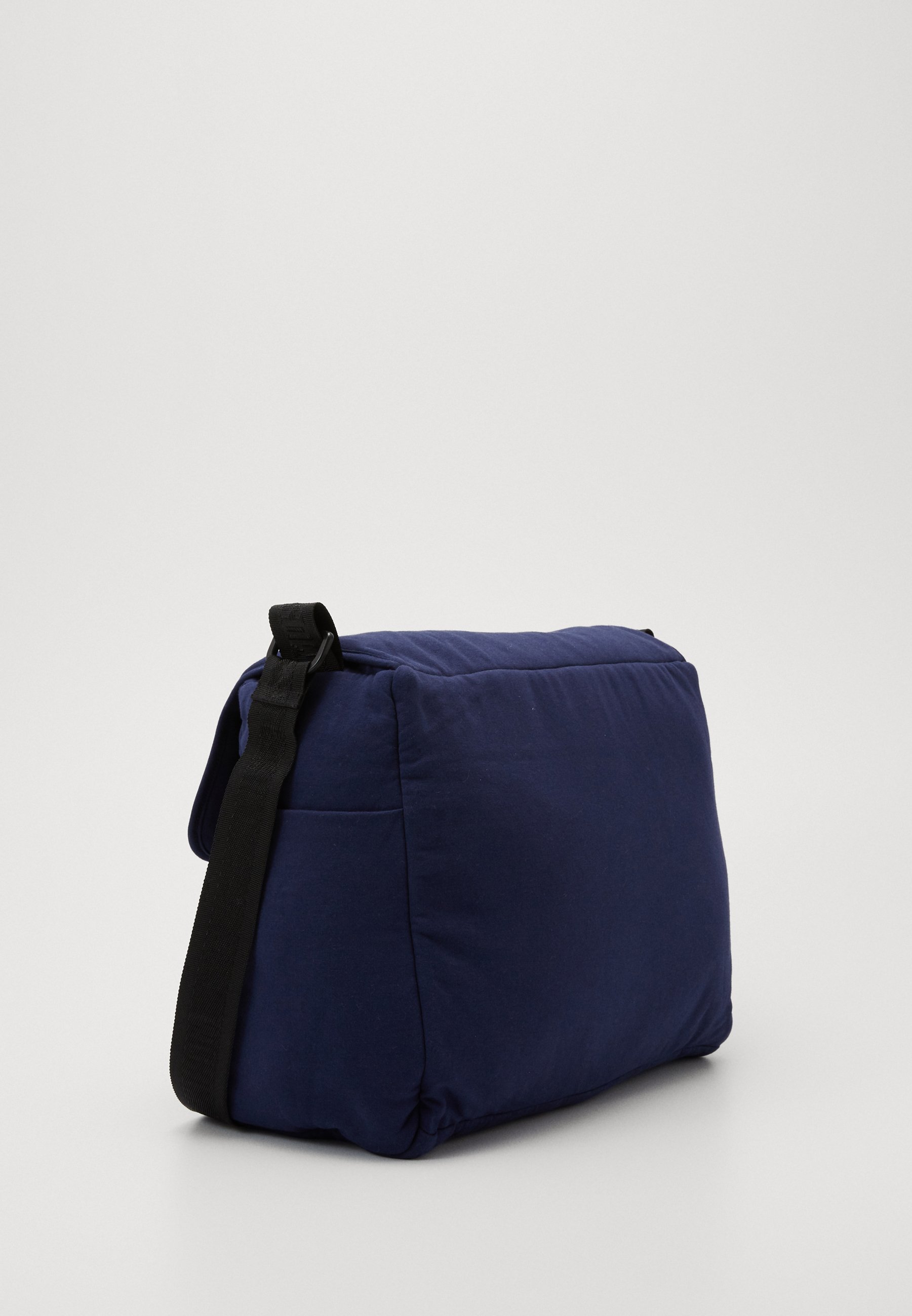 moschino baby changing bolsa