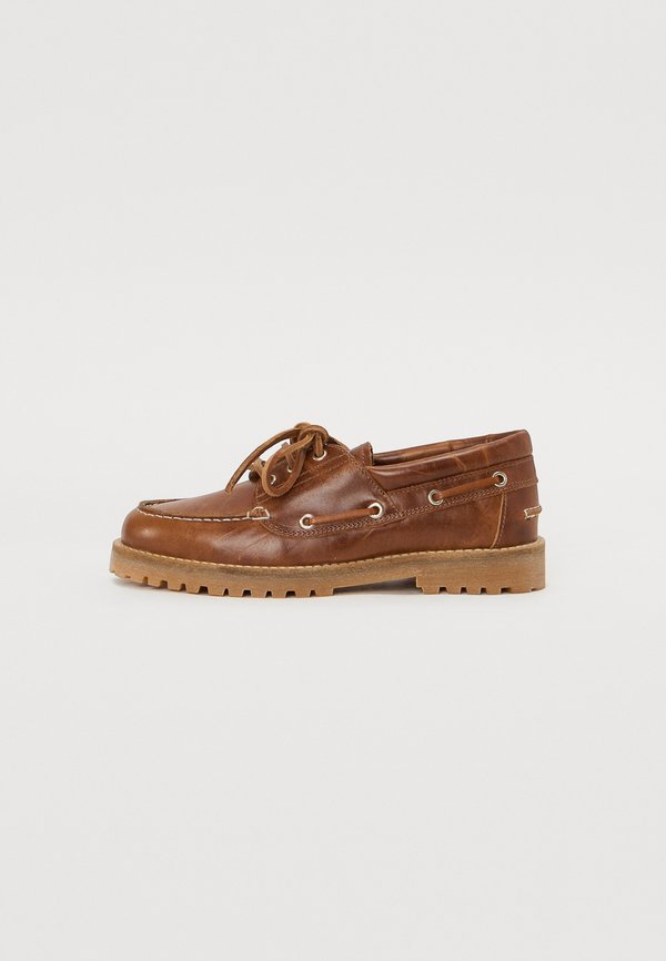 ALVINA - Boat shoes - tan
