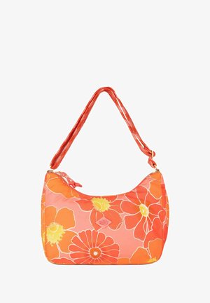 Sac d'épaule floral orange à forme incurvée, avec bretelles rouges et une fermeture éclair dorée. Motifs de grandes fleurs jaunes et roses.