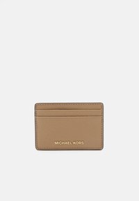 Unselected, camel