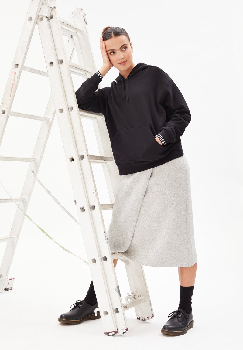 Damen Jeansröcke | ARMEDANGELS SVAAVA SVAAVA A-Linien-Rock light grey melange-oatmilk/grau-meliert - SA36571 Damen Jeansröcke | ARMEDANGELS SVAAVA SVAAVA A-Linien-Rock light grey melange-oatmilk/grau-meliert - SA36571