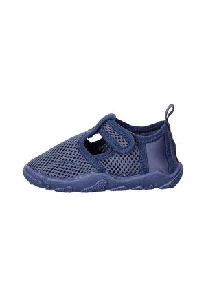 Scarpina da acqua blu navy per bambino piccolo con tomaia in mesh, cinturino regolabile con chiusura a strappo, suola in gomma e linguetta sul tallone.