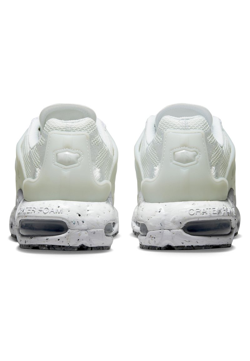 nike air max terrascape plus white blue